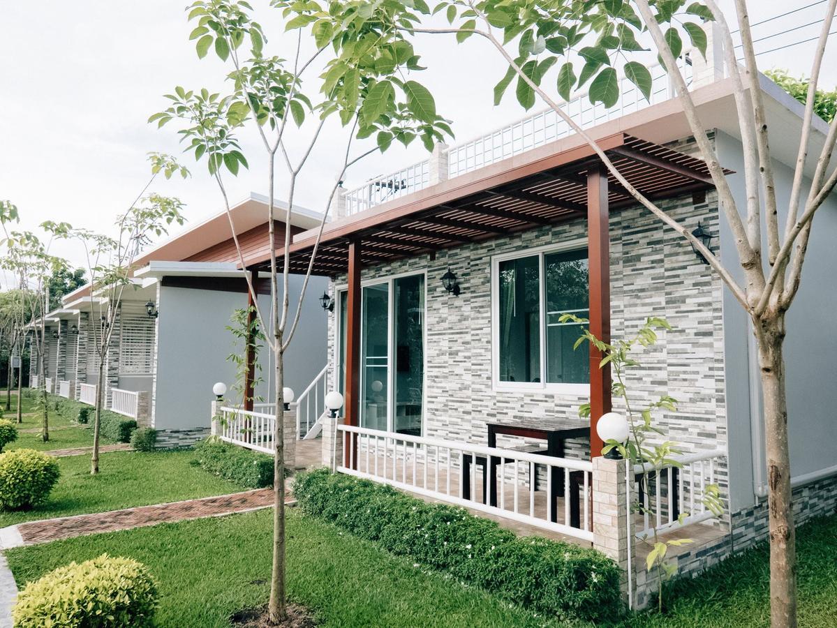 Rai Fahpratan Home And Garden Ban Pak Ngam  Exterior photo
